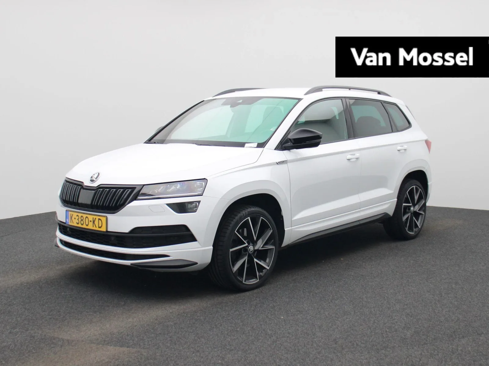 Škoda Karoq (2021) — foto 1