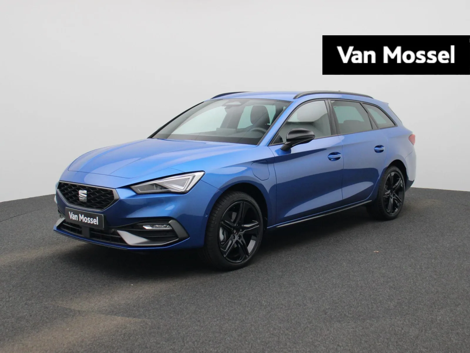 SEAT Leon (2025) — foto 1