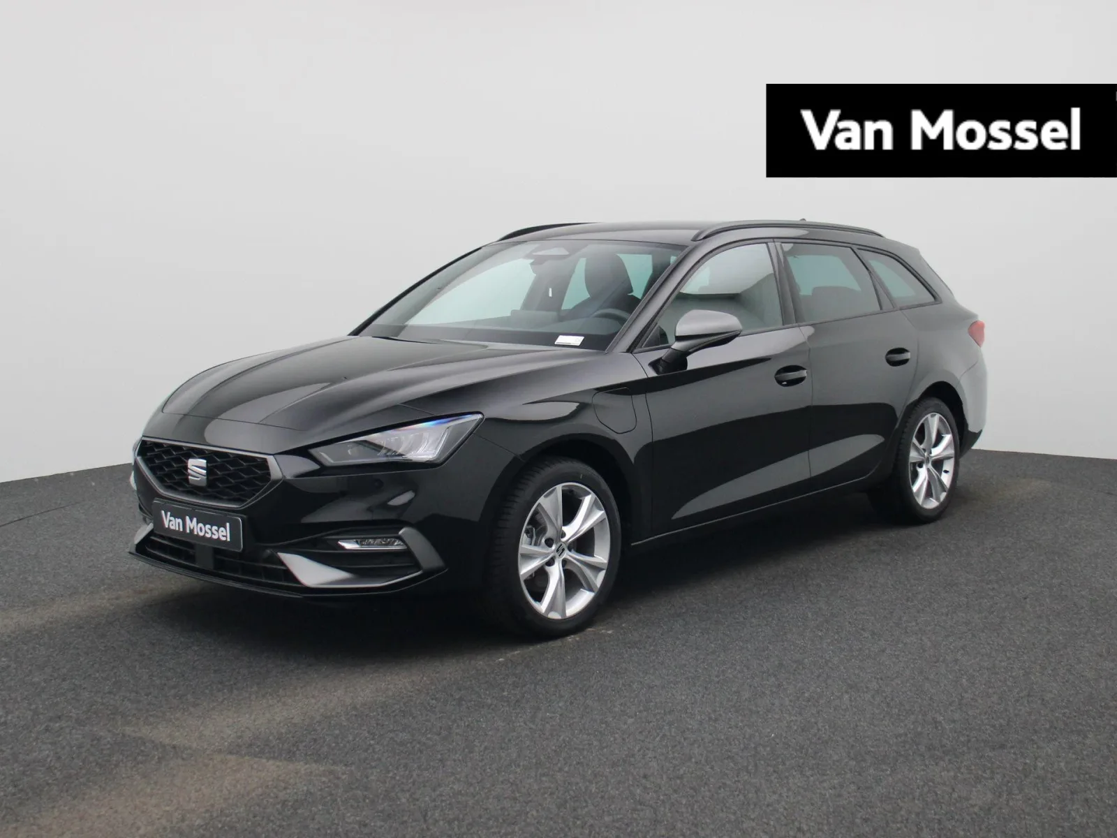 SEAT Leon (2025) — foto 1
