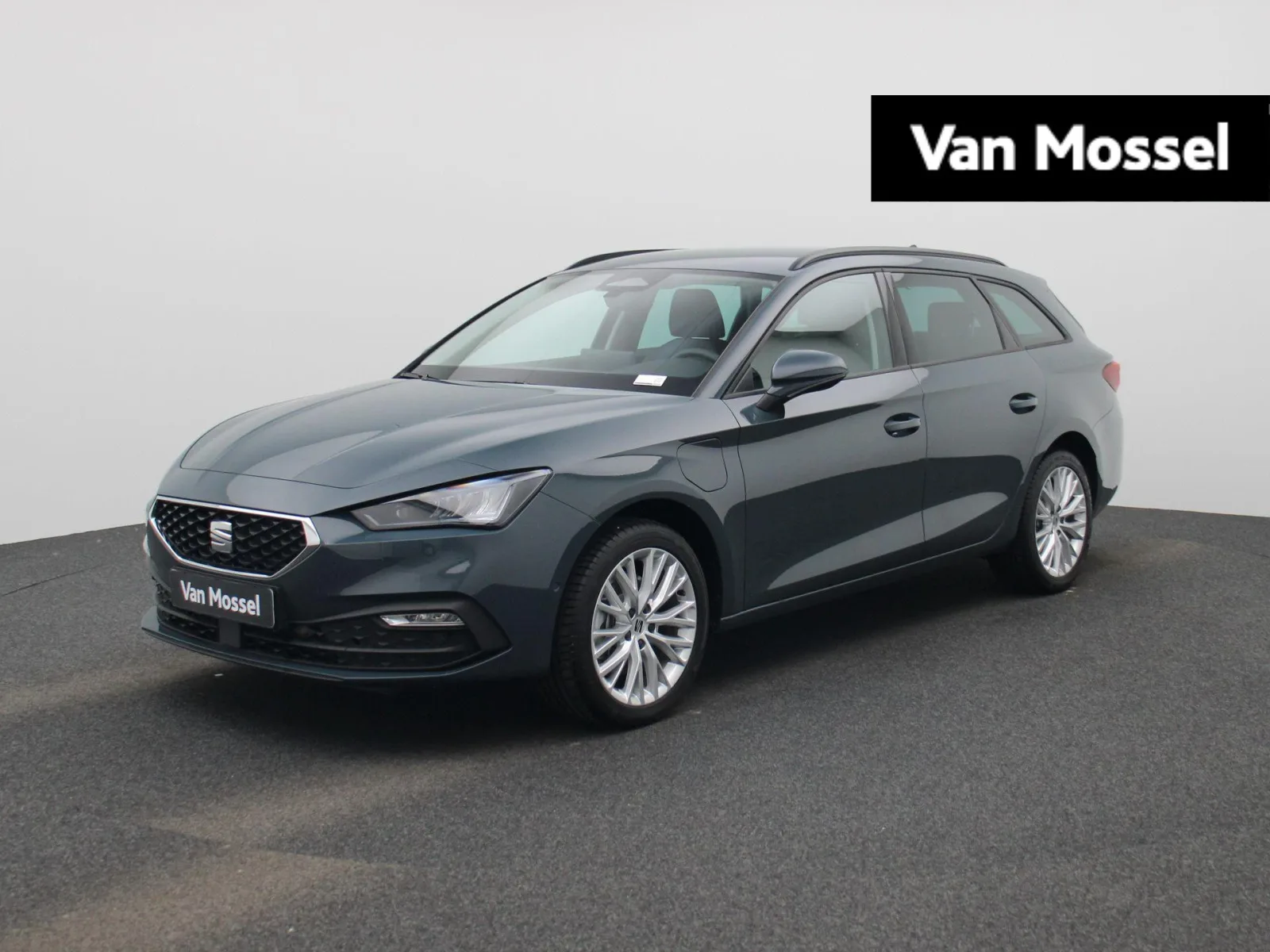SEAT Leon (2025) — foto 1