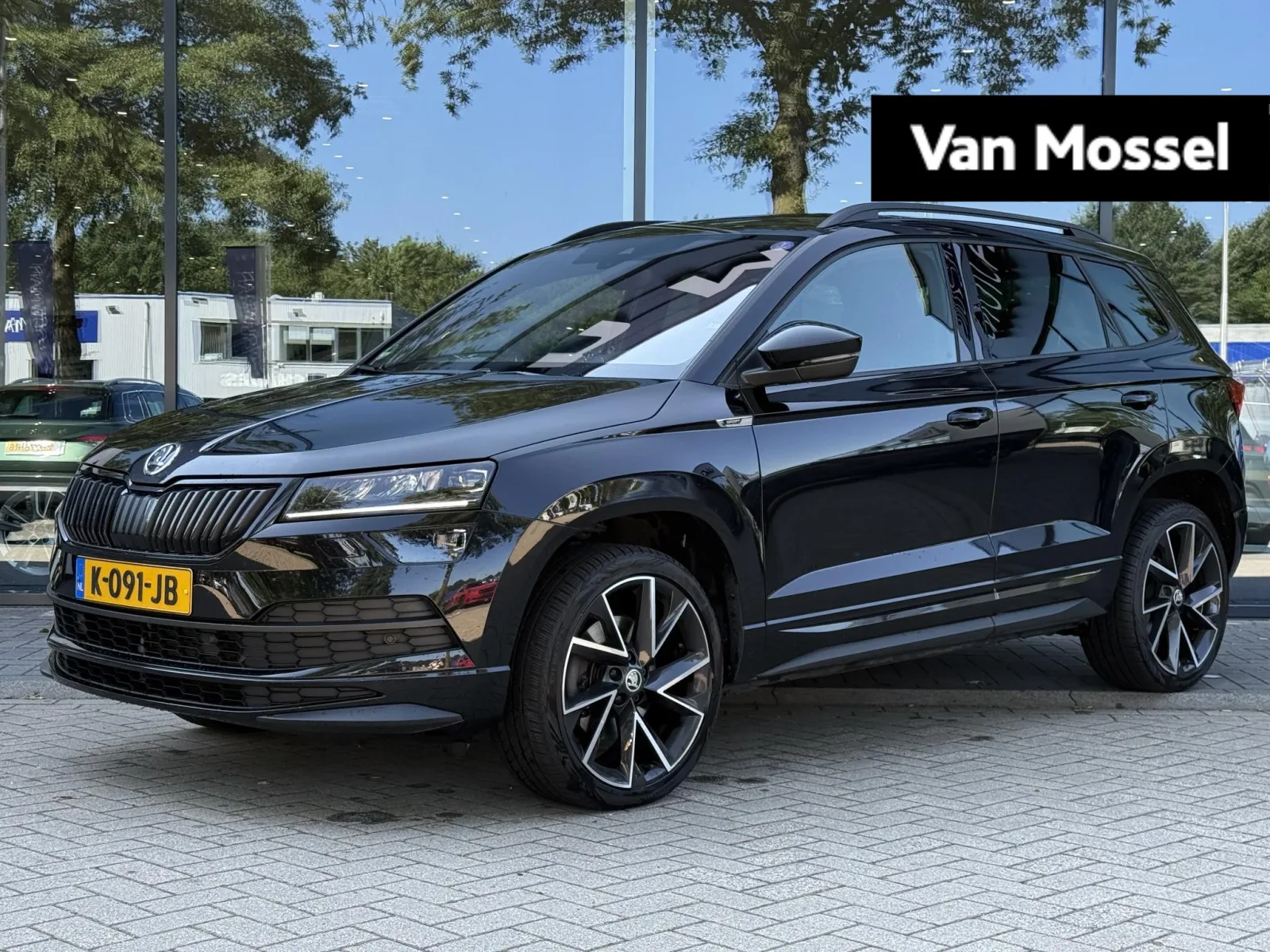 Škoda Karoq (2021) — foto 1