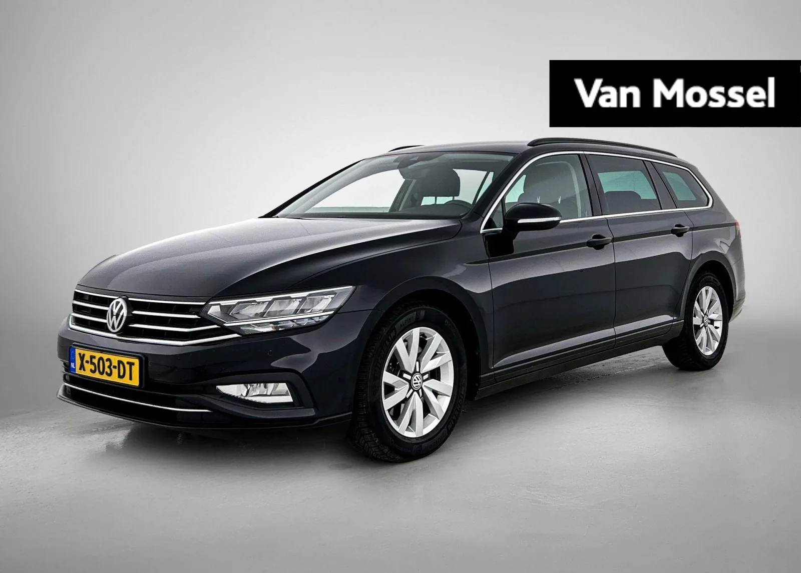Volkswagen Passat (2020) — foto 1