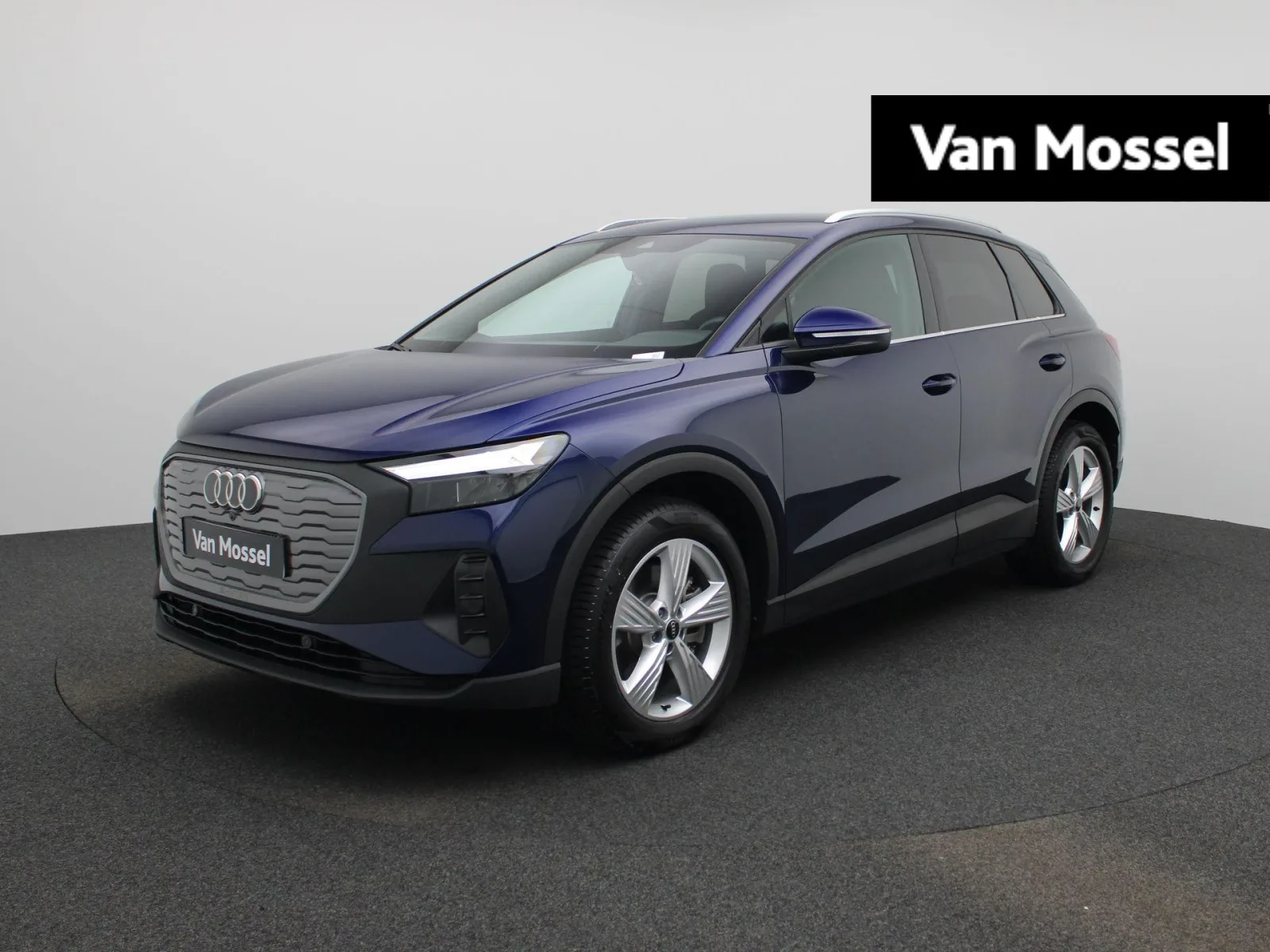 Audi Q4 e-tron (2025) — foto 1