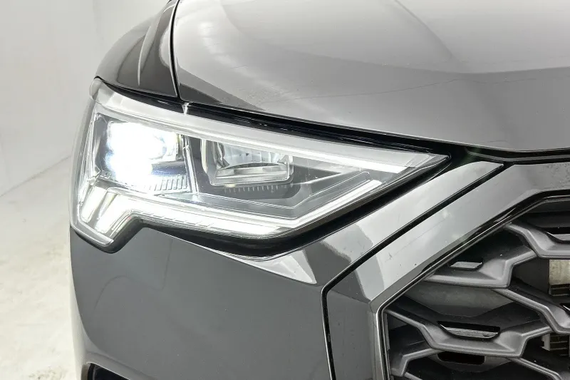 Audi Q3 (2022)