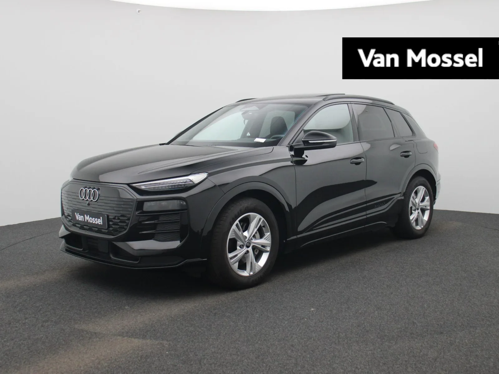 Audi Q6 e-tron (2025) — foto 1