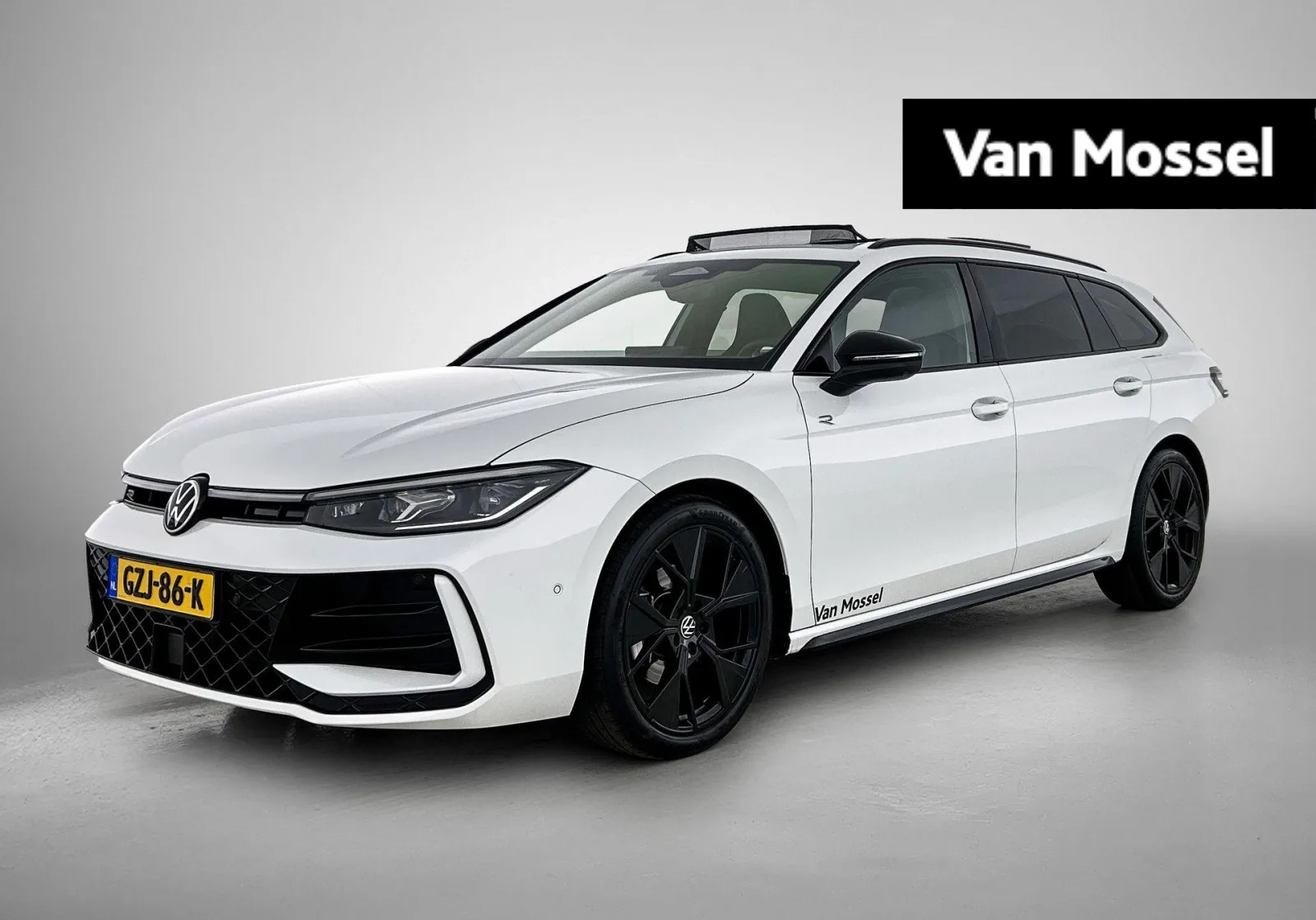 Volkswagen Passat (2025) — foto 1
