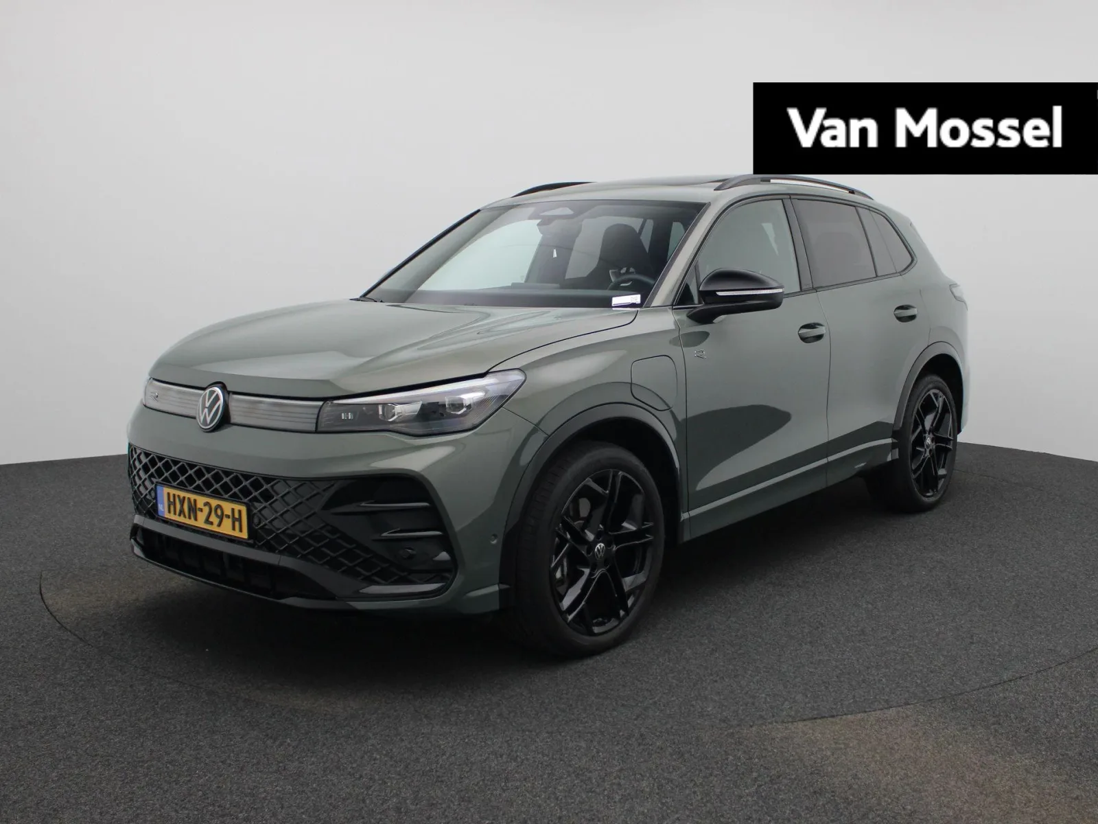 Volkswagen Tiguan (2025) — foto 1
