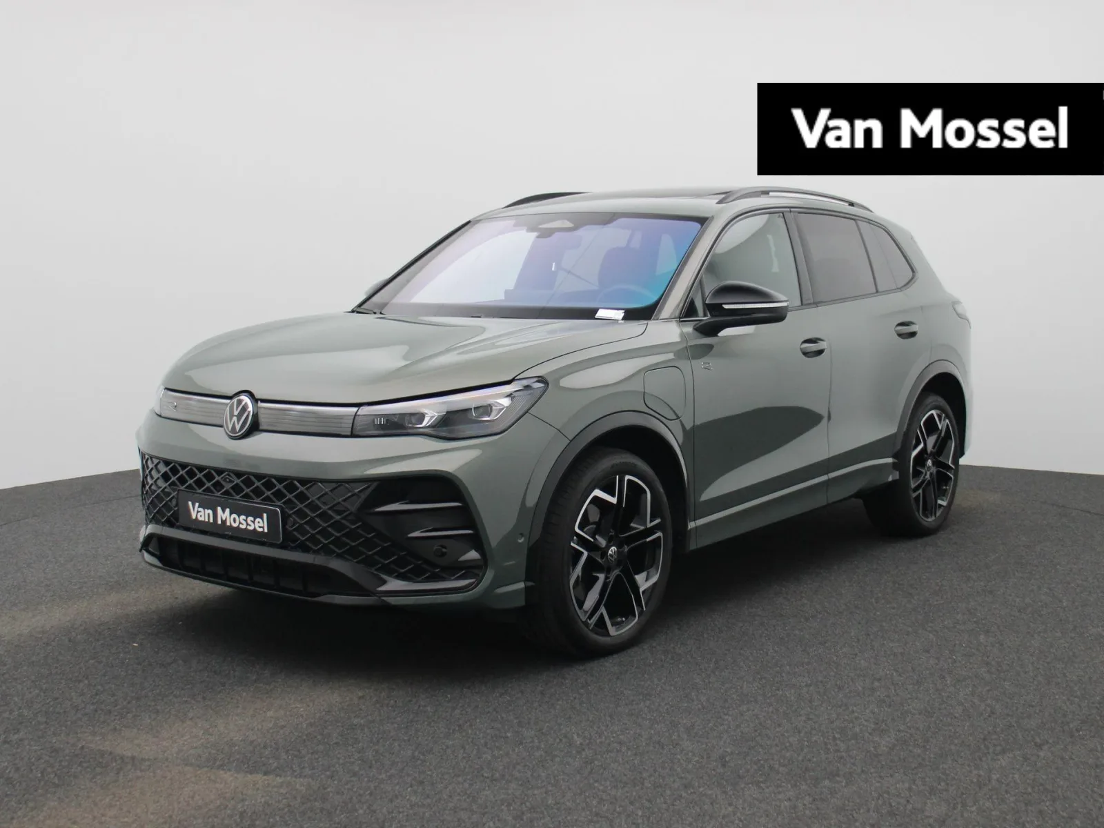 Volkswagen Tiguan (2025) — foto 1