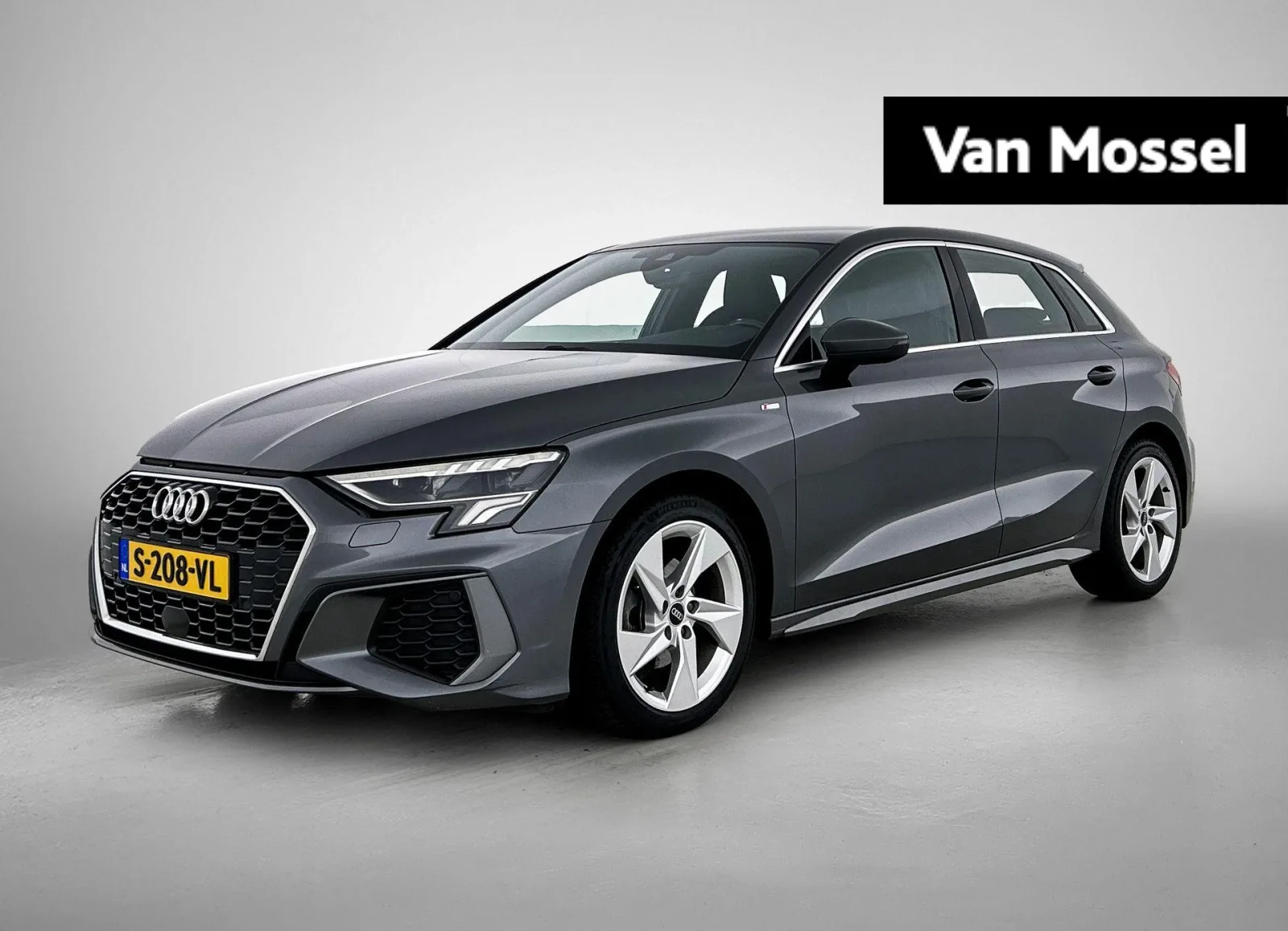 Audi A3 (2023) — foto 1