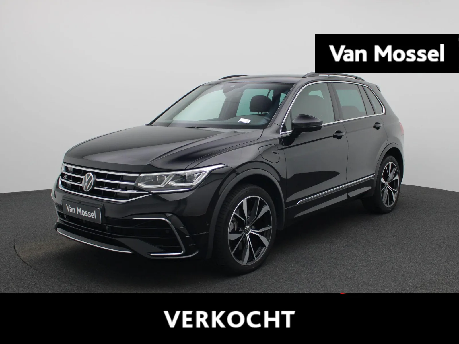 Volkswagen Tiguan (2022) — foto 1