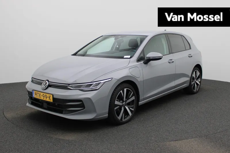 Volkswagen Golf (2025)