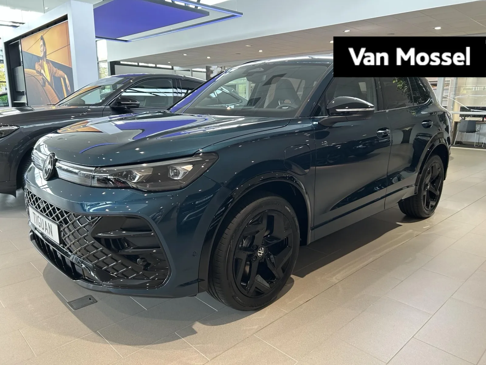 Volkswagen Tiguan (2025) — foto 1