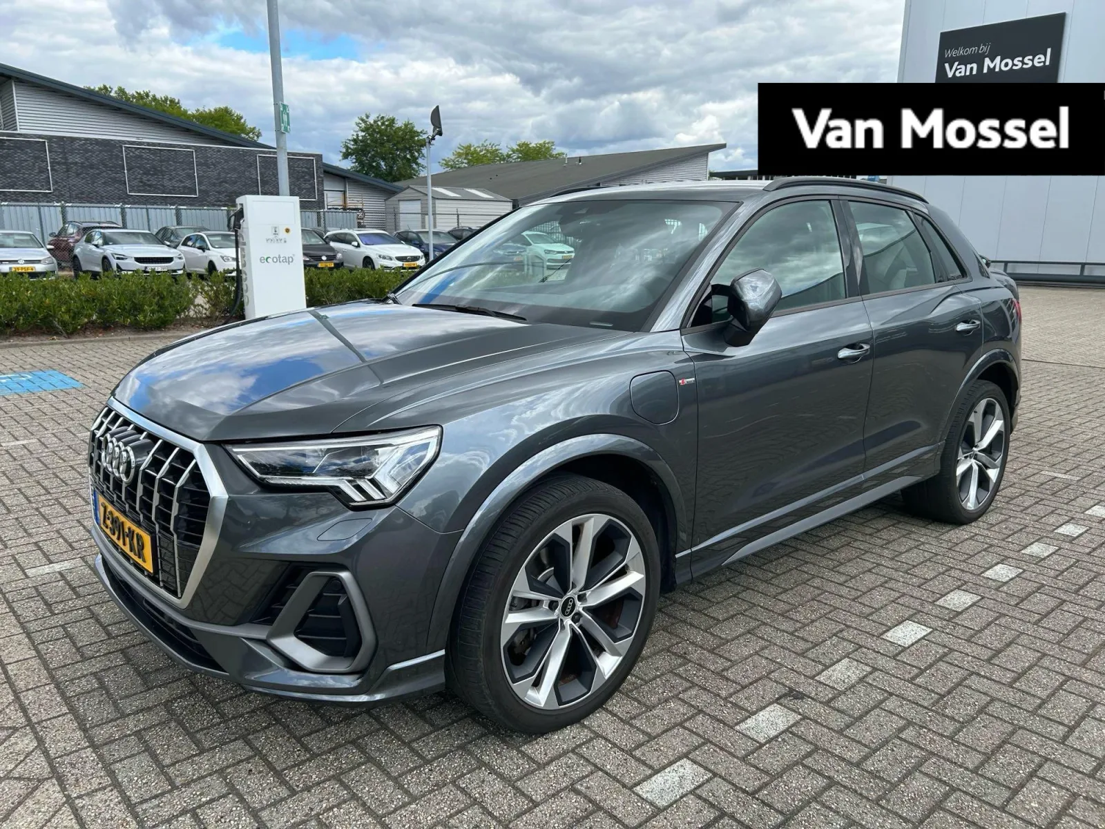 Audi Q3 (2022) — foto 1