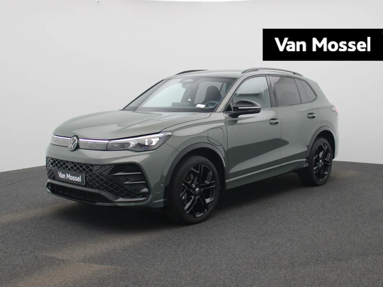 Volkswagen Tiguan (2025) — foto 1
