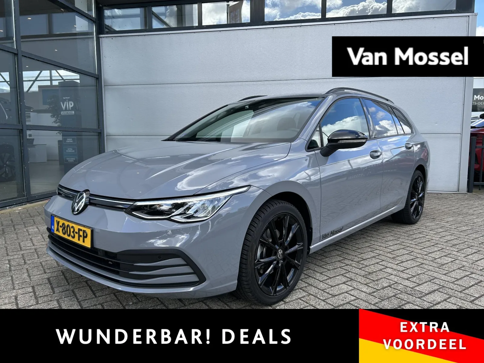 Volkswagen Golf (2023) — foto 1