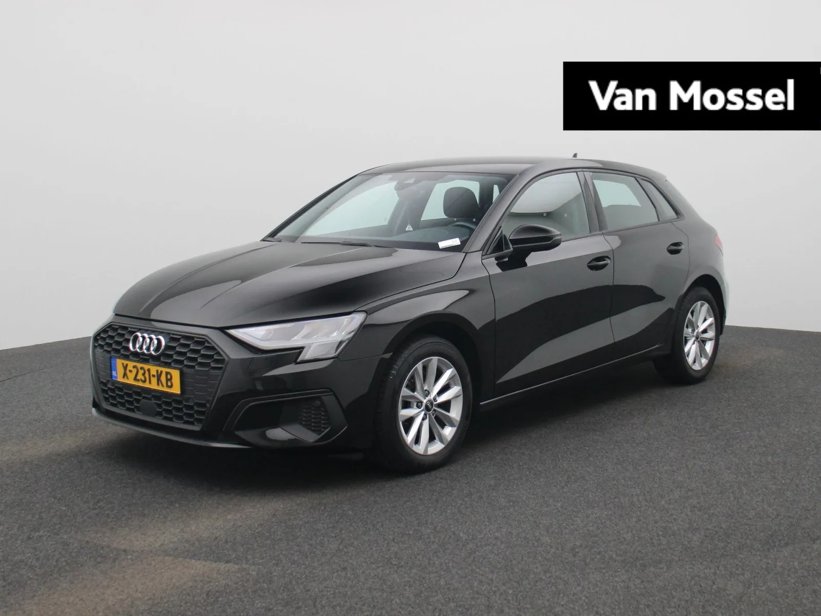 Audi A3 (2023) — foto 1