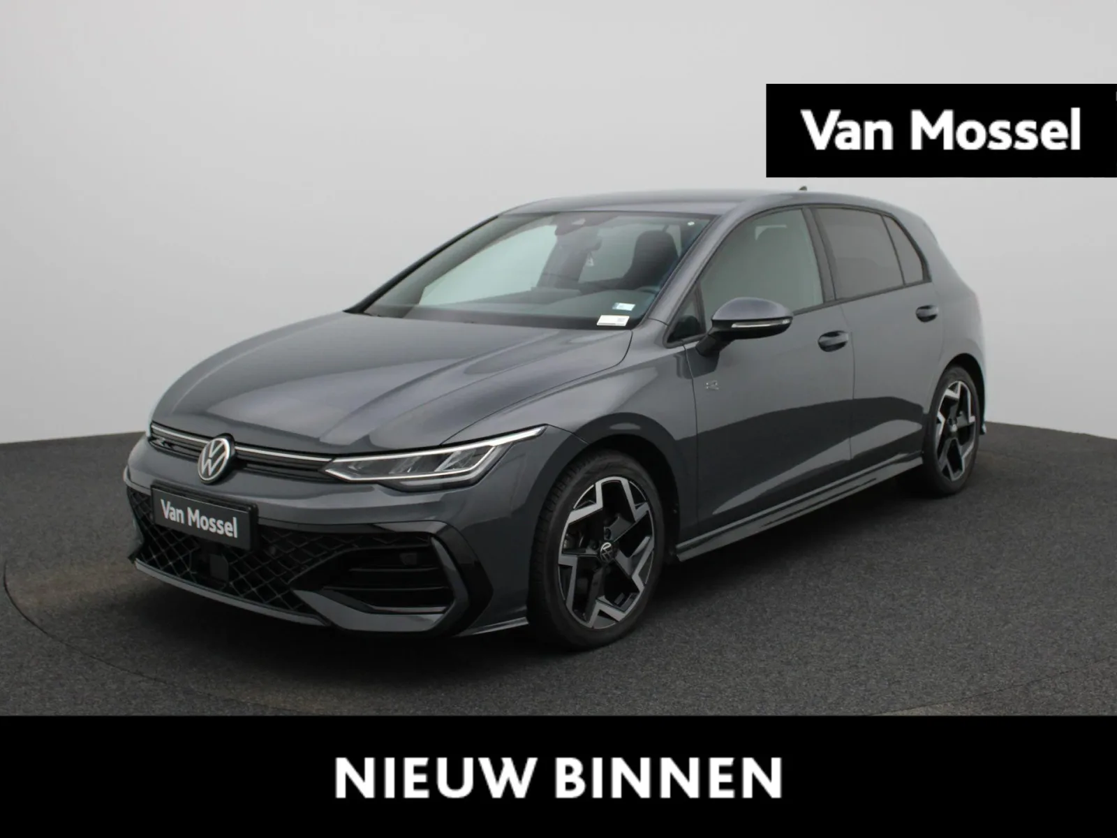Volkswagen Golf (2025) — foto 1