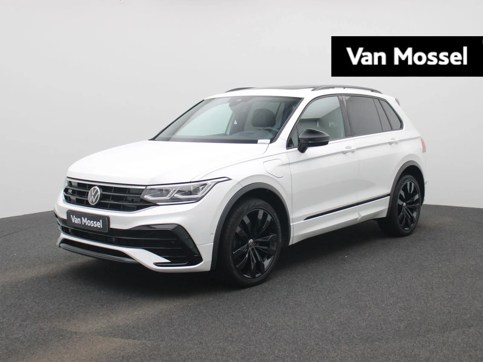 Volkswagen Tiguan (2021) — foto 1