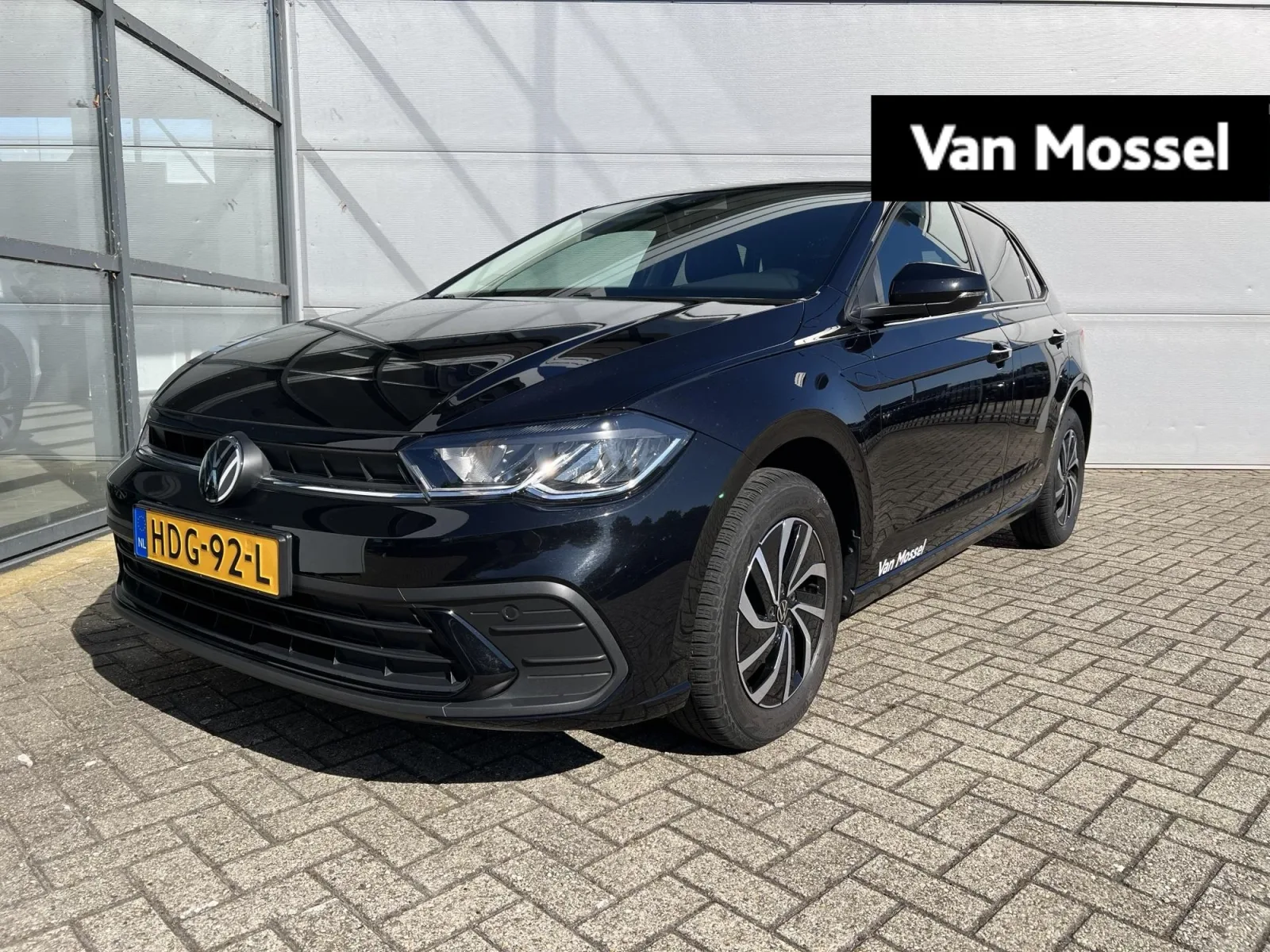 Volkswagen Polo (2025) — foto 1
