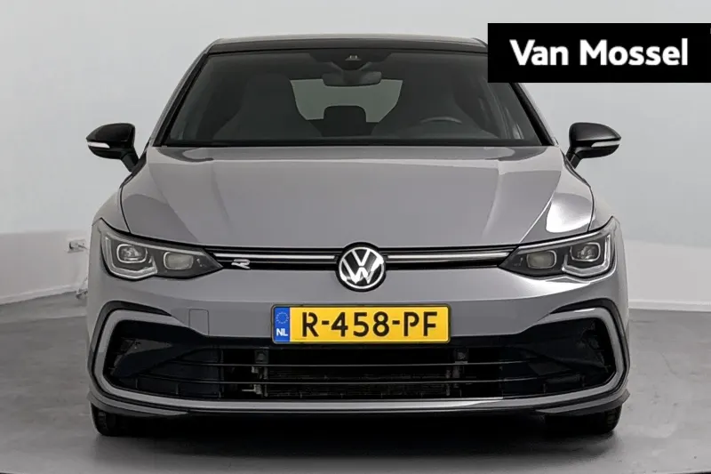 Volkswagen Golf (2022)