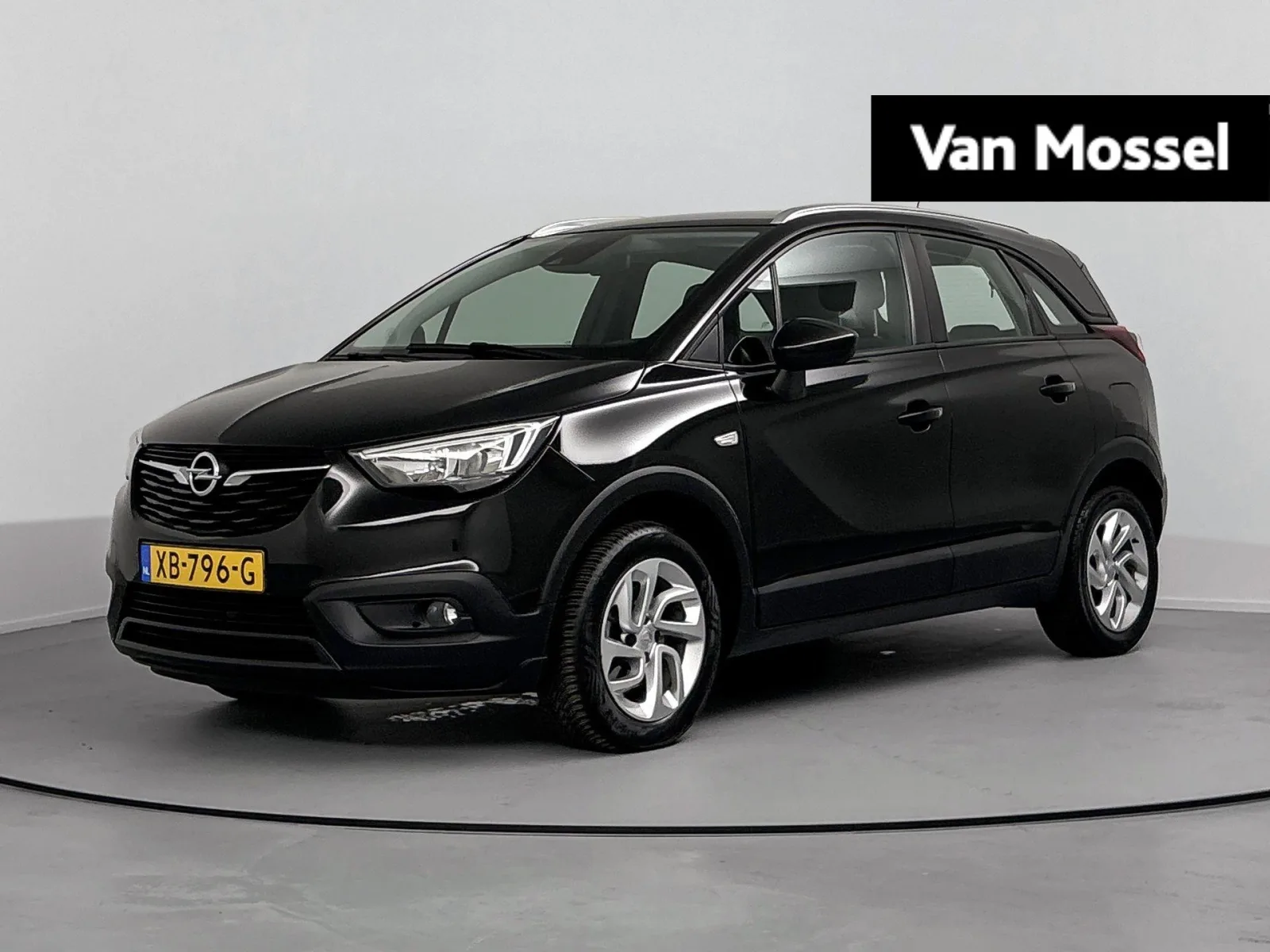 Opel Crossland X (2018) — foto 1