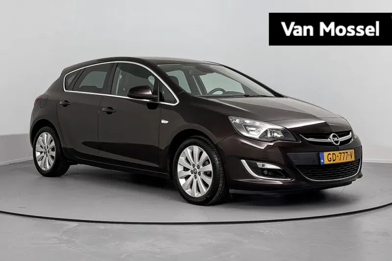 Opel Astra (2014)