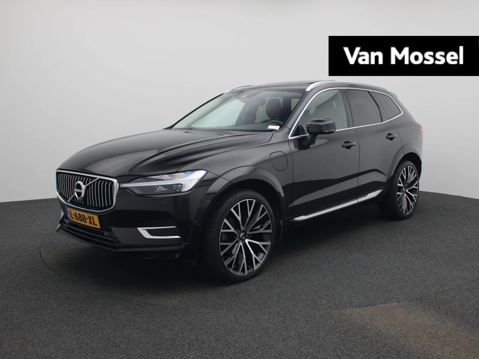 Volvo XC60 (2021) — foto 1