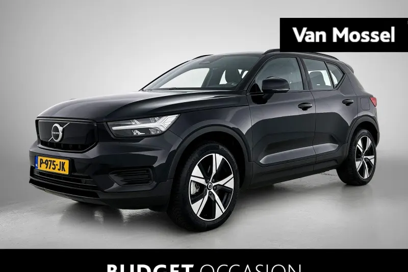 Volvo XC40 (2022)
