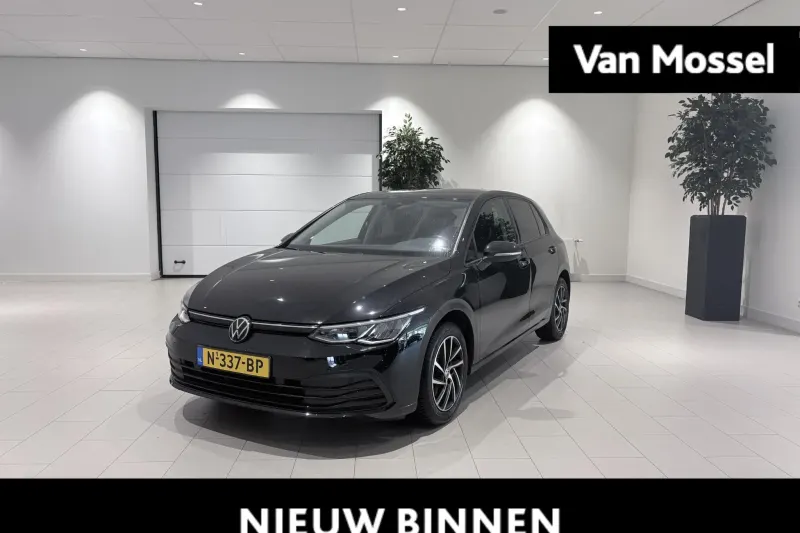Volkswagen Golf (2021)