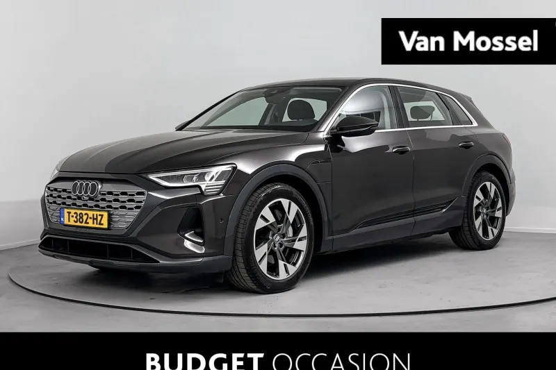 Audi Q8 e-tron (2023)