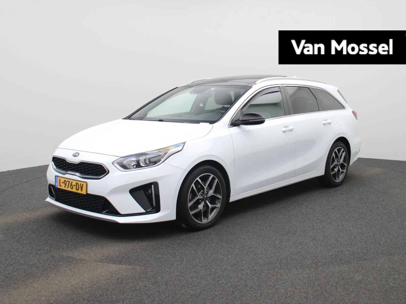 Kia Ceed (2021) — foto 1