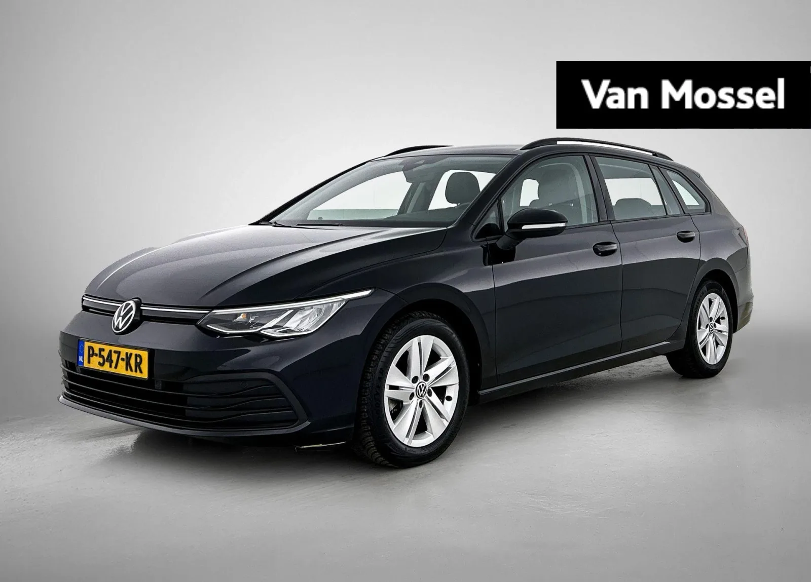 Volkswagen Golf (2022) — foto 1