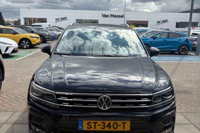 Volkswagen Tiguan (2017)