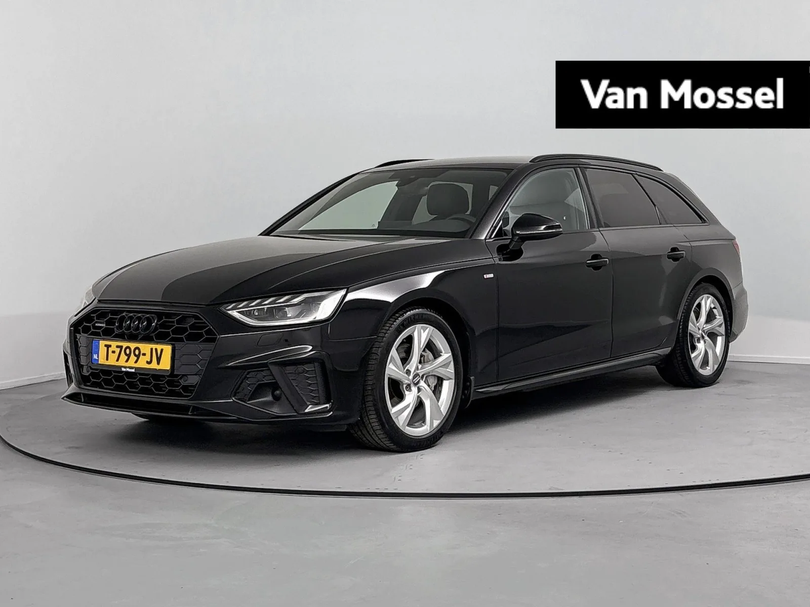 Audi A4 (2022) — foto 1