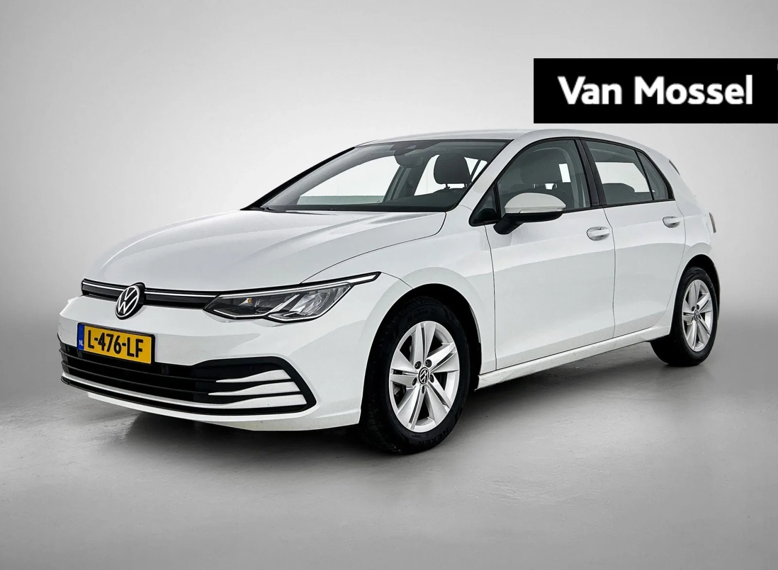 Volkswagen Golf (2021) — foto 1