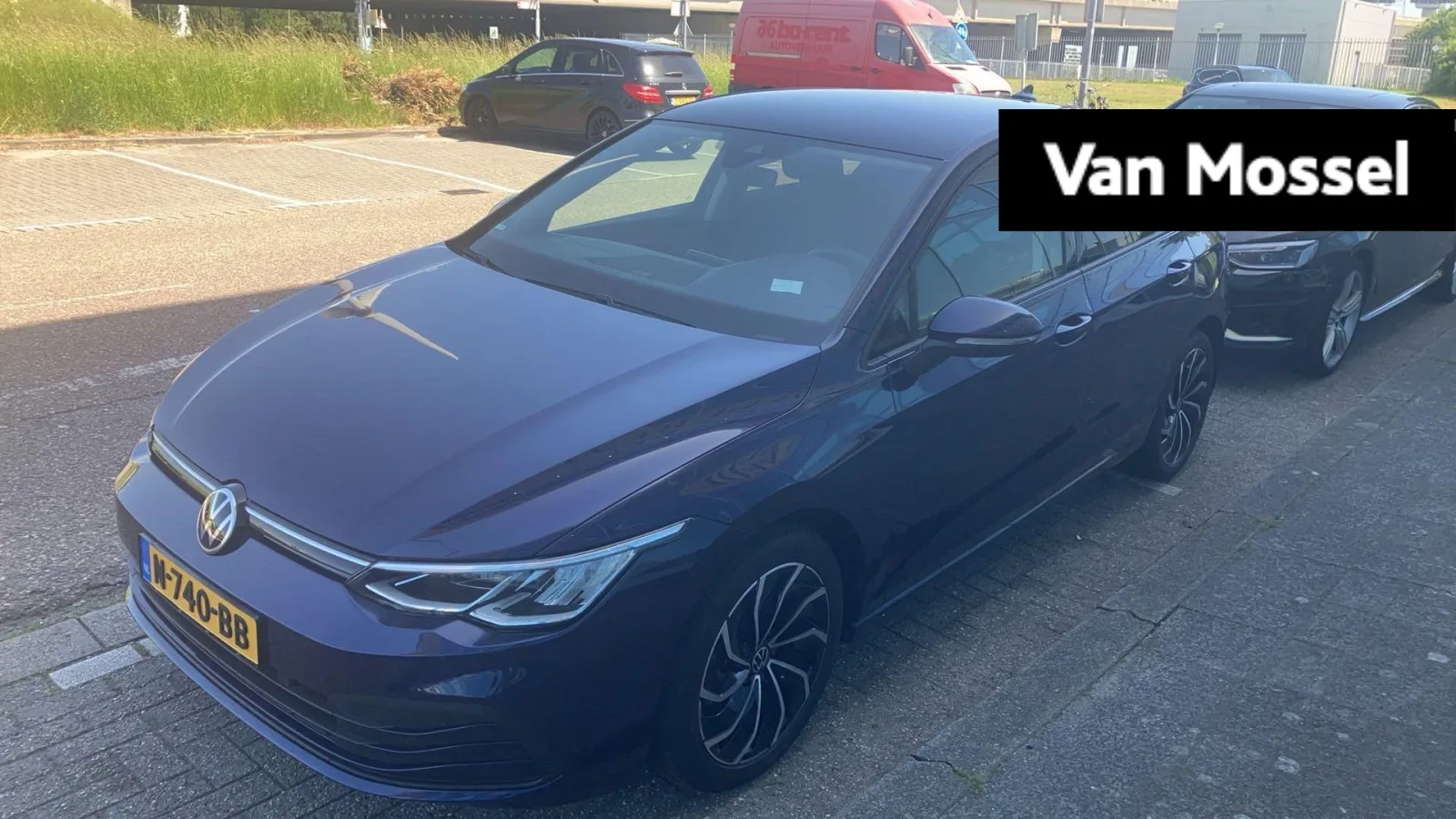 Volkswagen Golf (2021) — foto 1