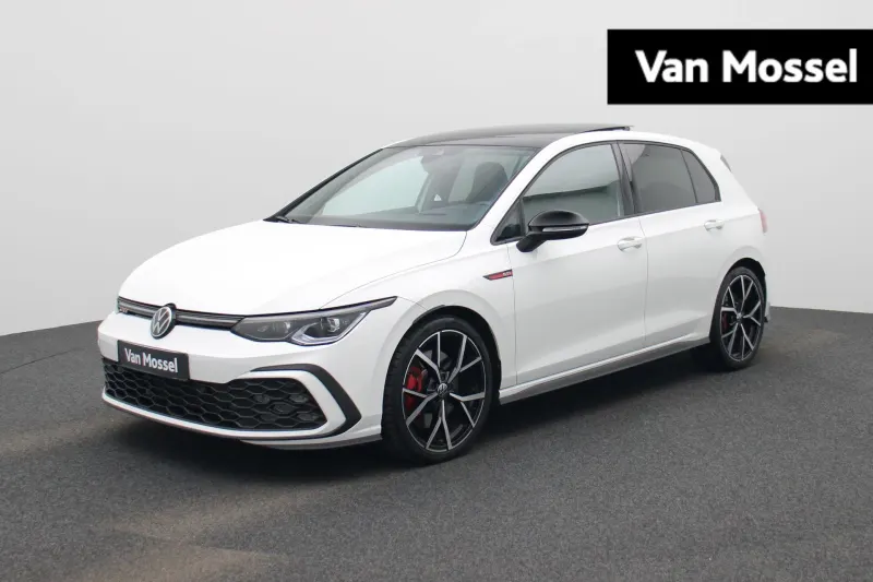 Volkswagen Golf (2023)