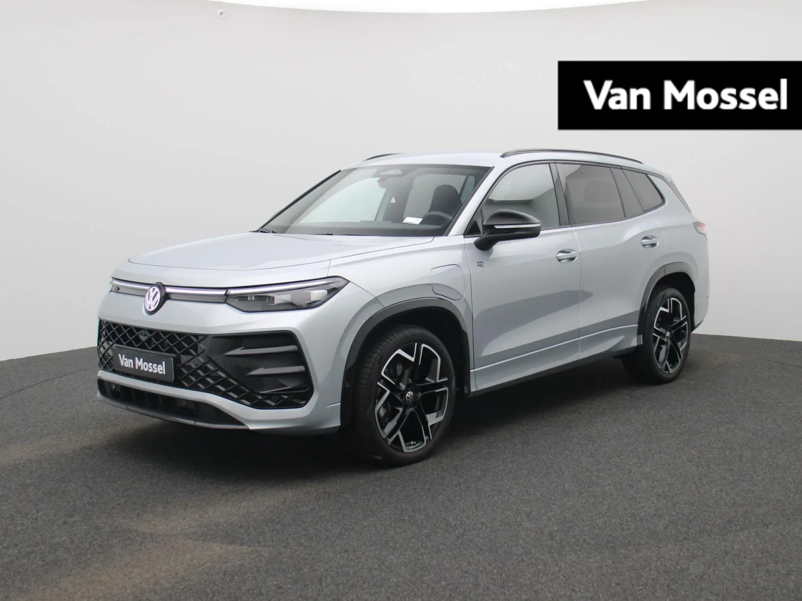 Volkswagen Tayron (2025) — foto 1