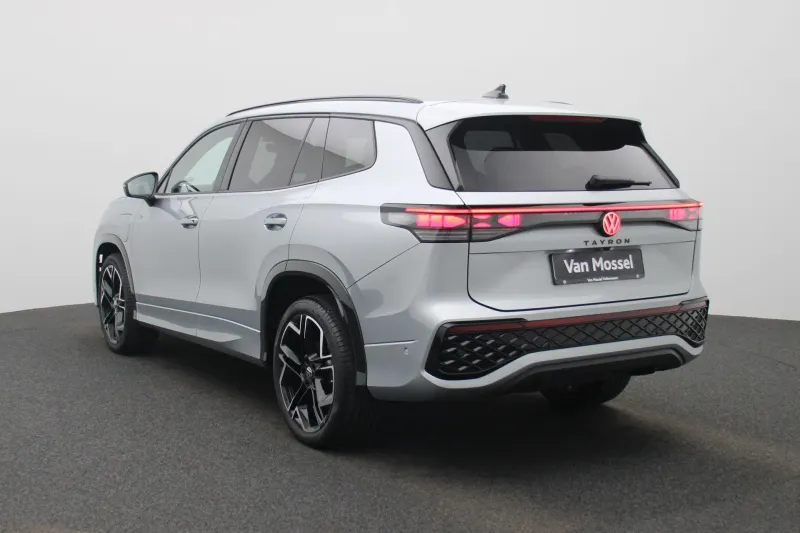 Volkswagen Tayron (2025)
