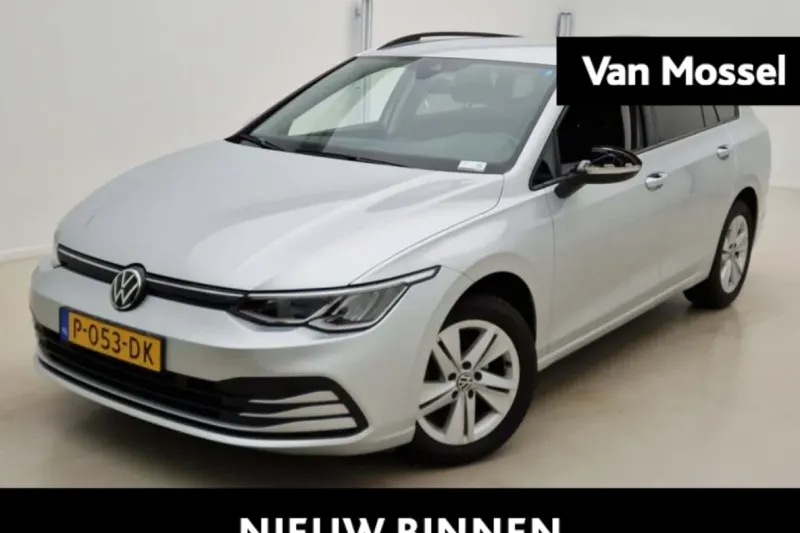Volkswagen Golf (2021)