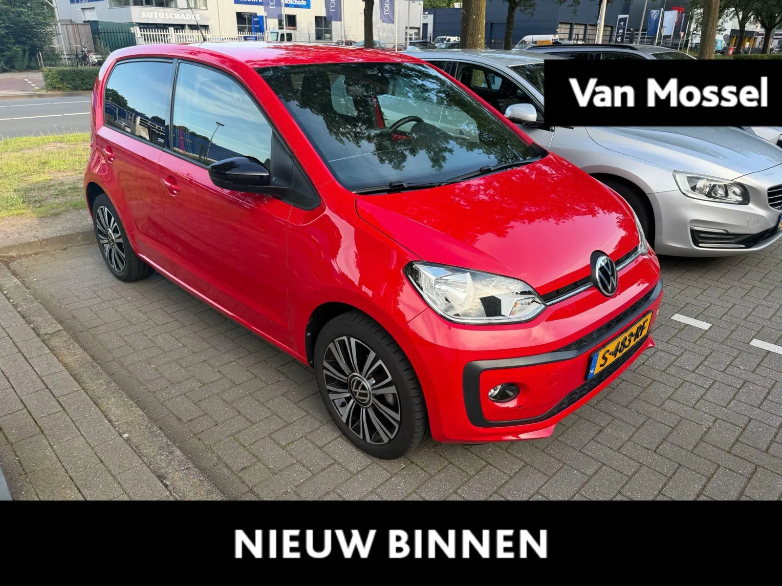 Volkswagen Up! (2022) — foto 1