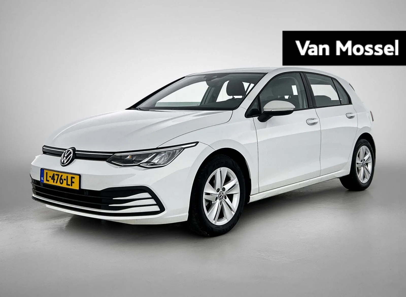 Volkswagen Golf (2021) — foto 1