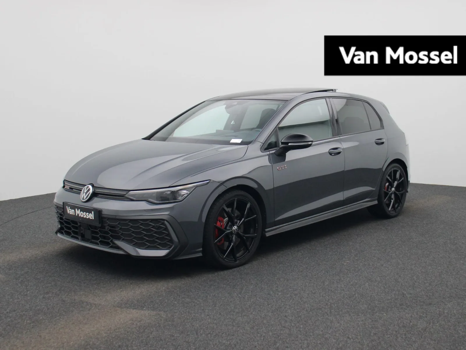 Volkswagen Golf (2025) — foto 1
