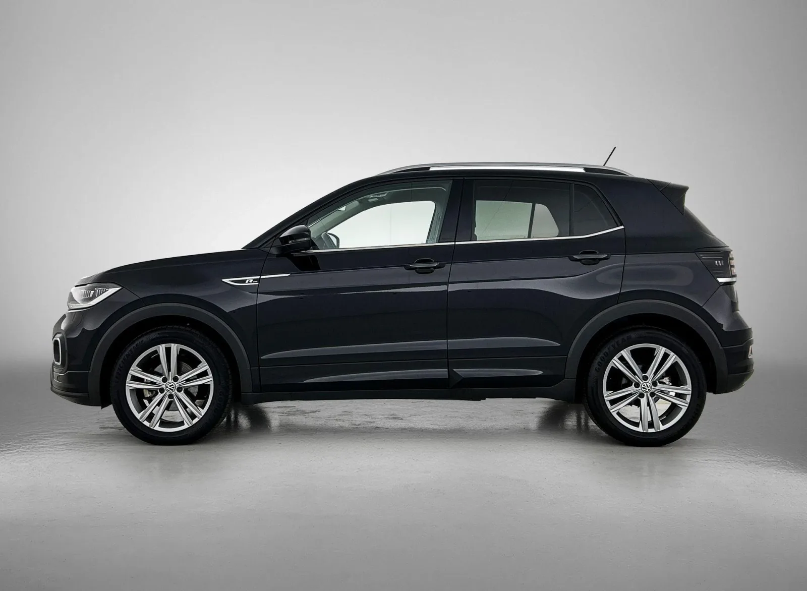 Volkswagen T-Cross (2021) — foto 1