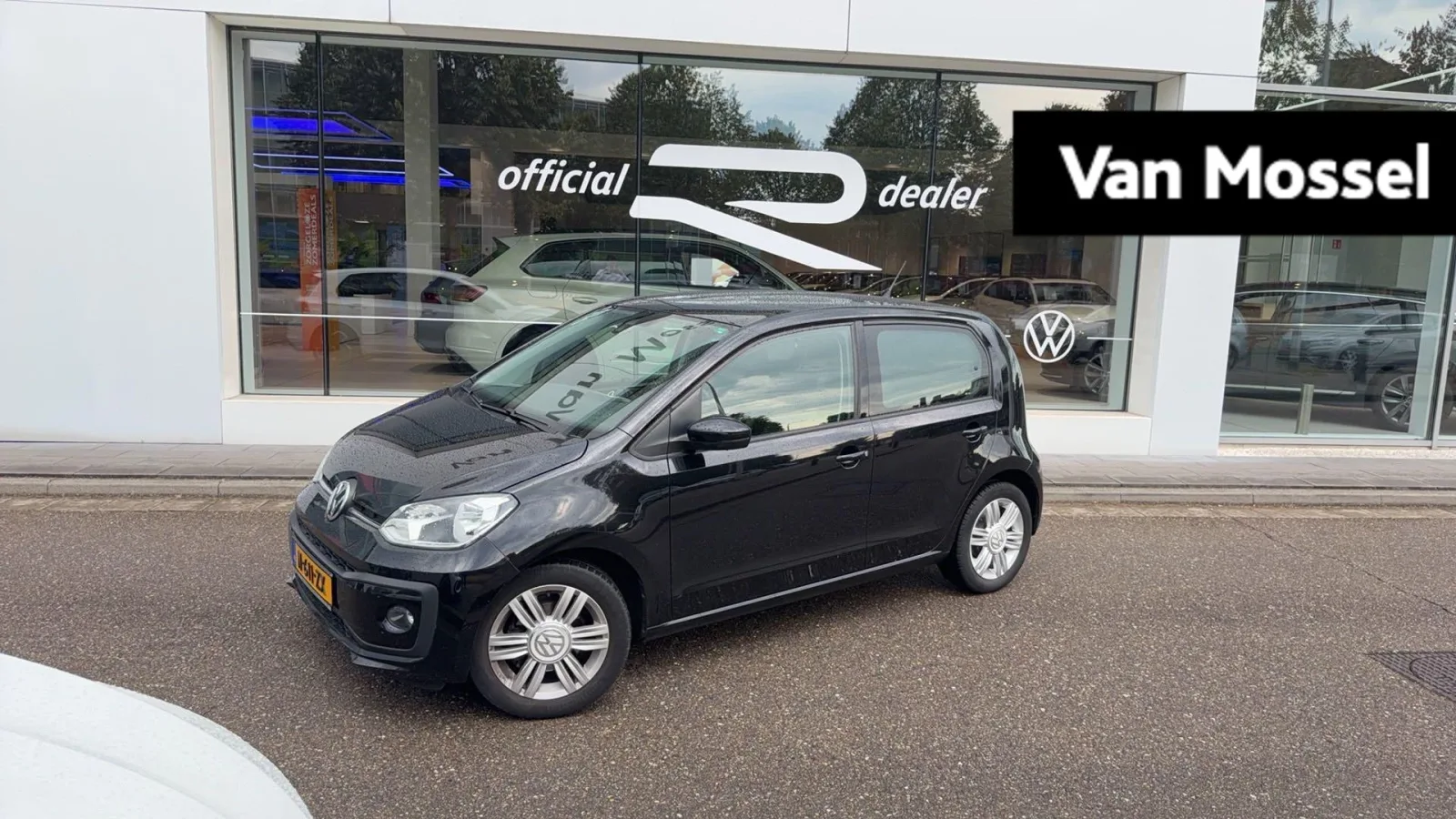 Volkswagen Up! (2017) — foto 1