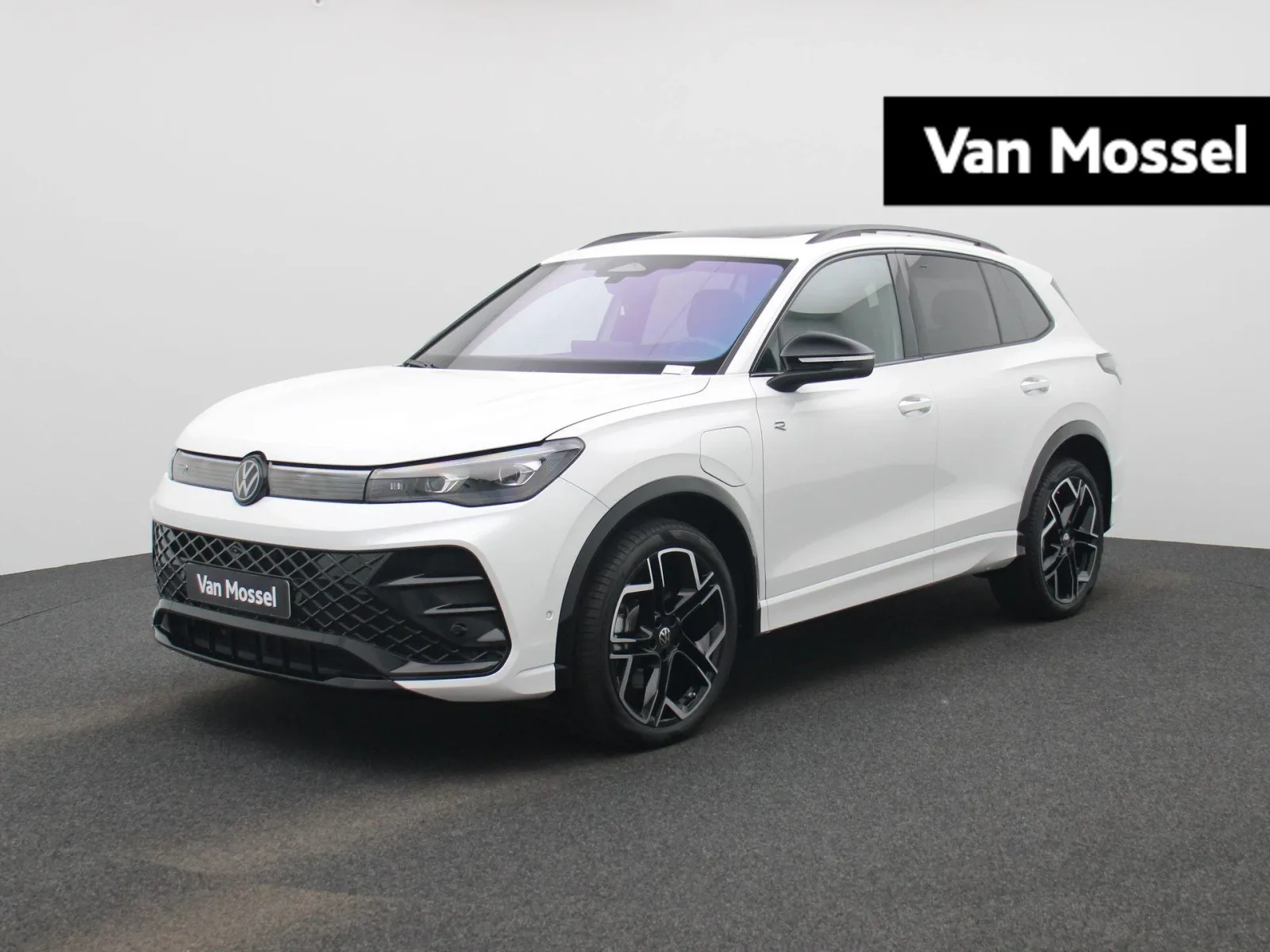 Volkswagen Tiguan (2025) — foto 1
