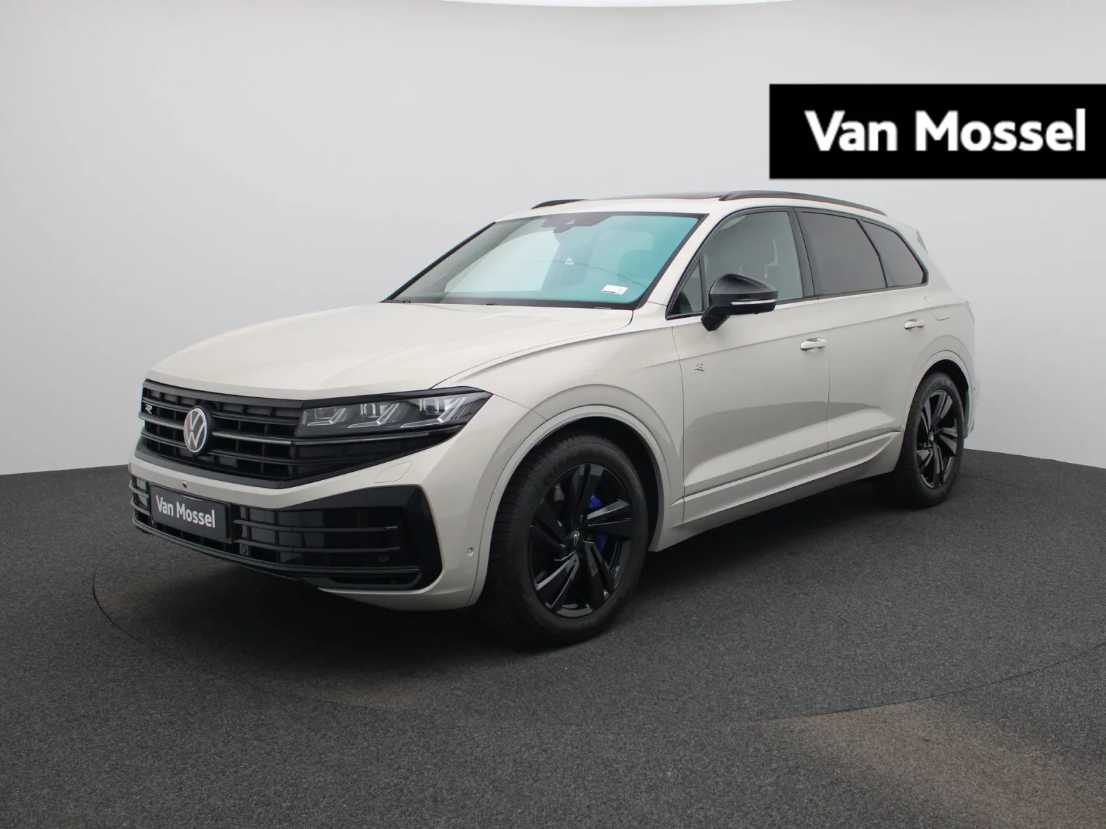 Volkswagen Touareg (2025) — foto 1