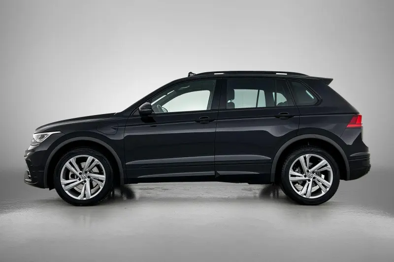 Volkswagen Tiguan (2022)