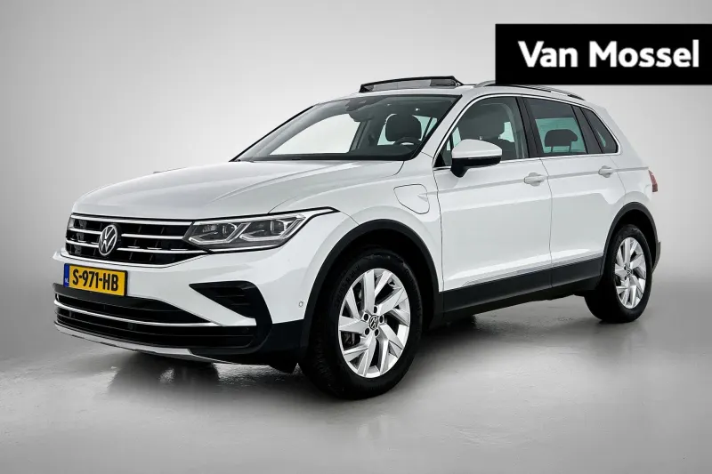 Volkswagen Tiguan (2022)