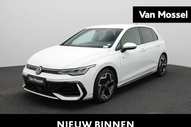 Volkswagen Golf (2025)